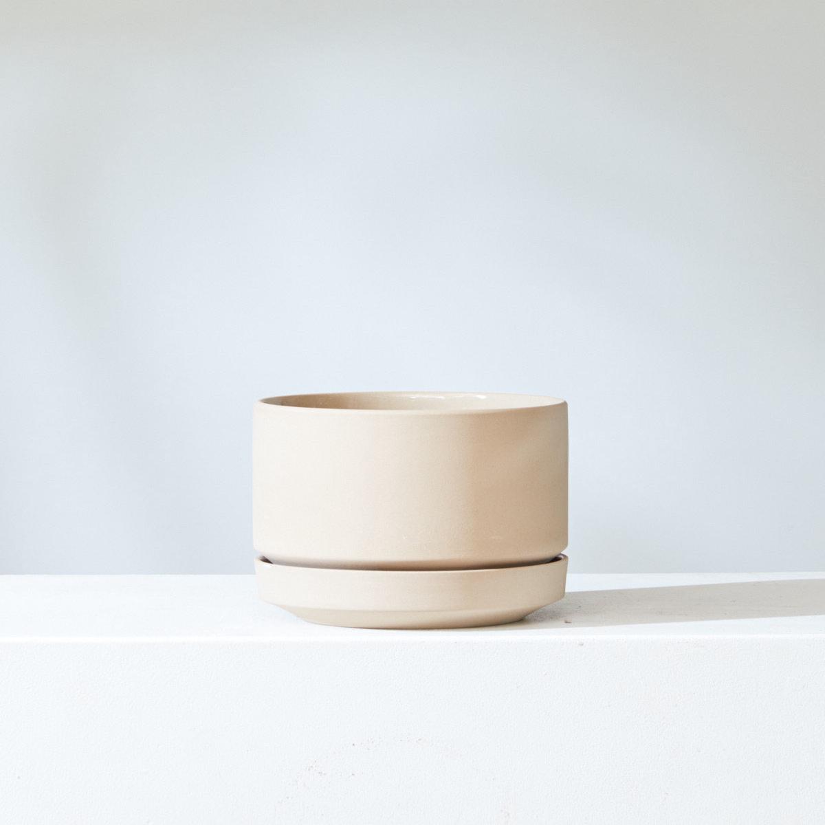 8 Inch REVIVAL CERAMICS ROUND TWO - OATMEAL - Small