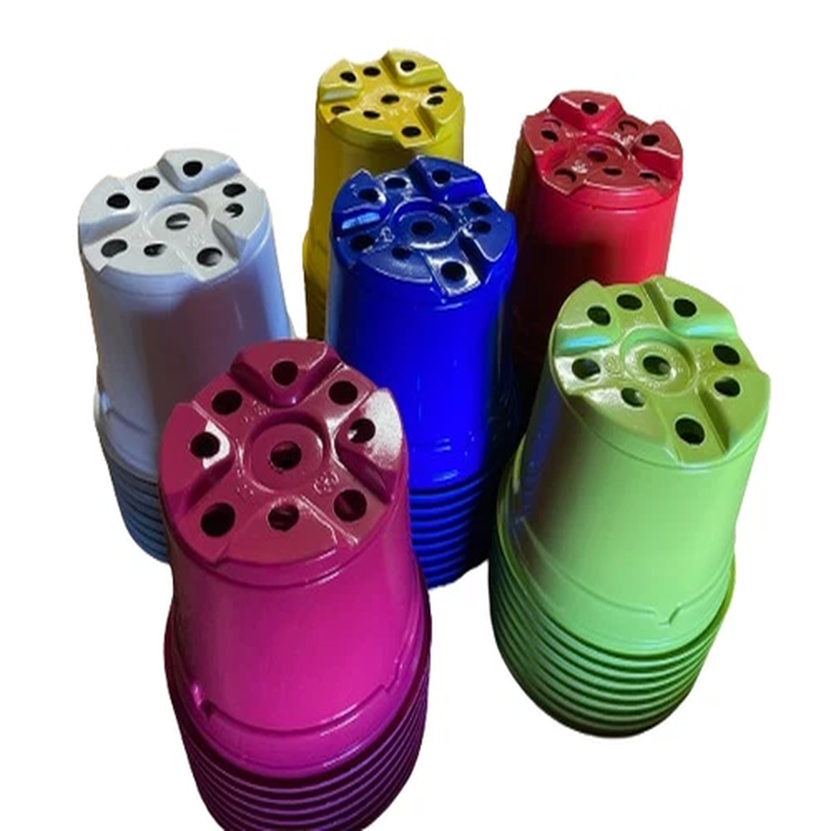 100 X COLOURED 9CM FLOWERPOTS