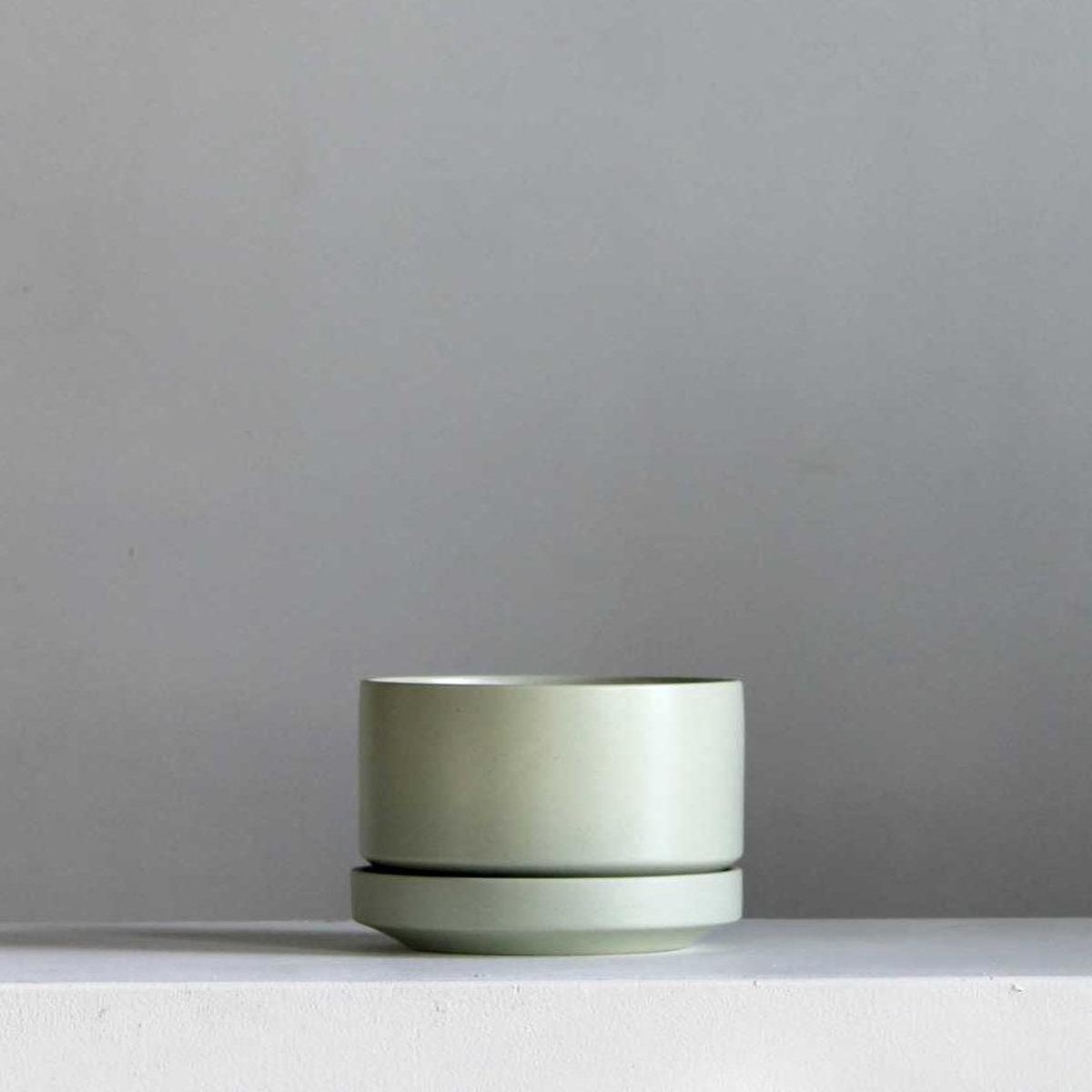 6 Inch REVIVAL CERAMICS ROUND TWO - SPECKLED MINT- Small