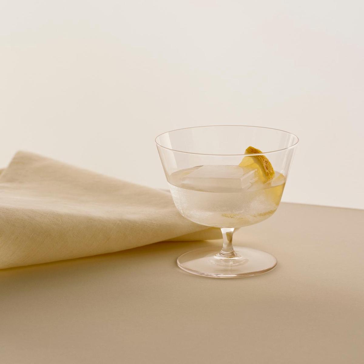Curve Stem Glass by HAY (Set of 2)